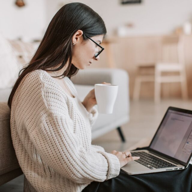 Showcasing Your Expertise: Elevating Your Website with Educational Content 1 educational content